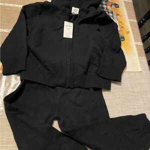 Gap Micky Disney Brown 2-Piece Set

Gap set 2 pieces